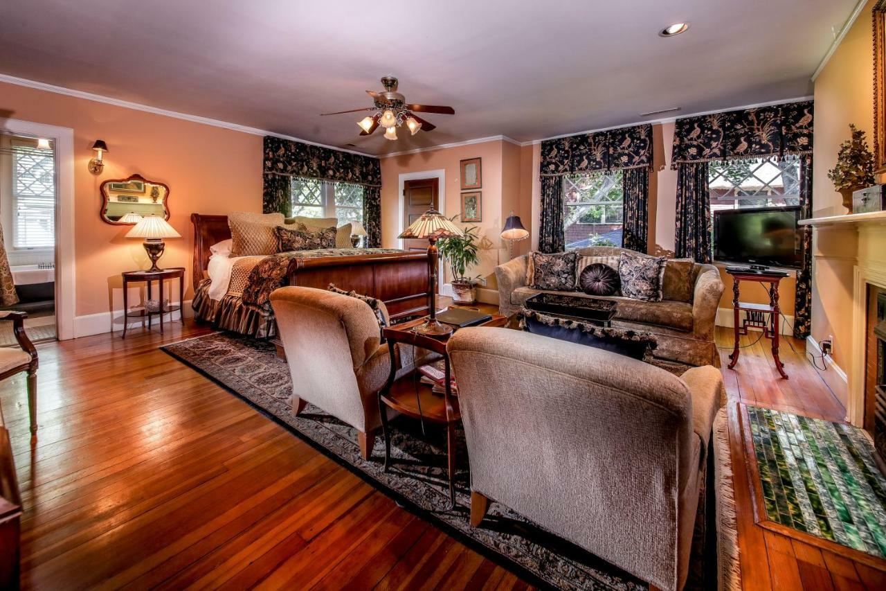 Black Walnut B&B Inn Asheville Eksteriør billede